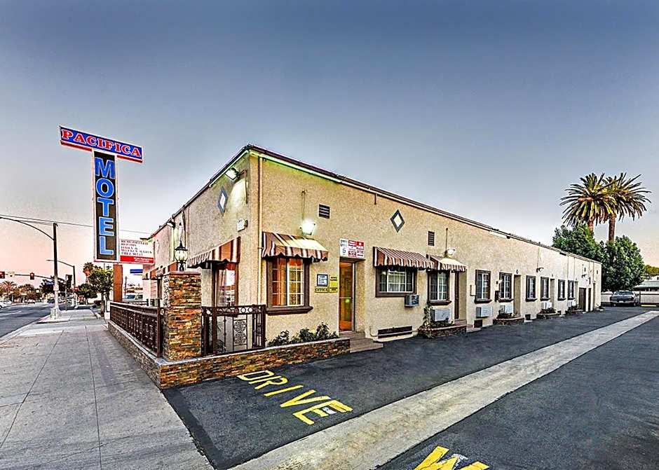 Pacifica Motel