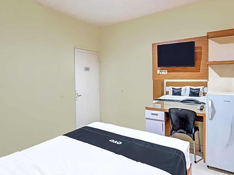 Collection O 90253 DHelomi