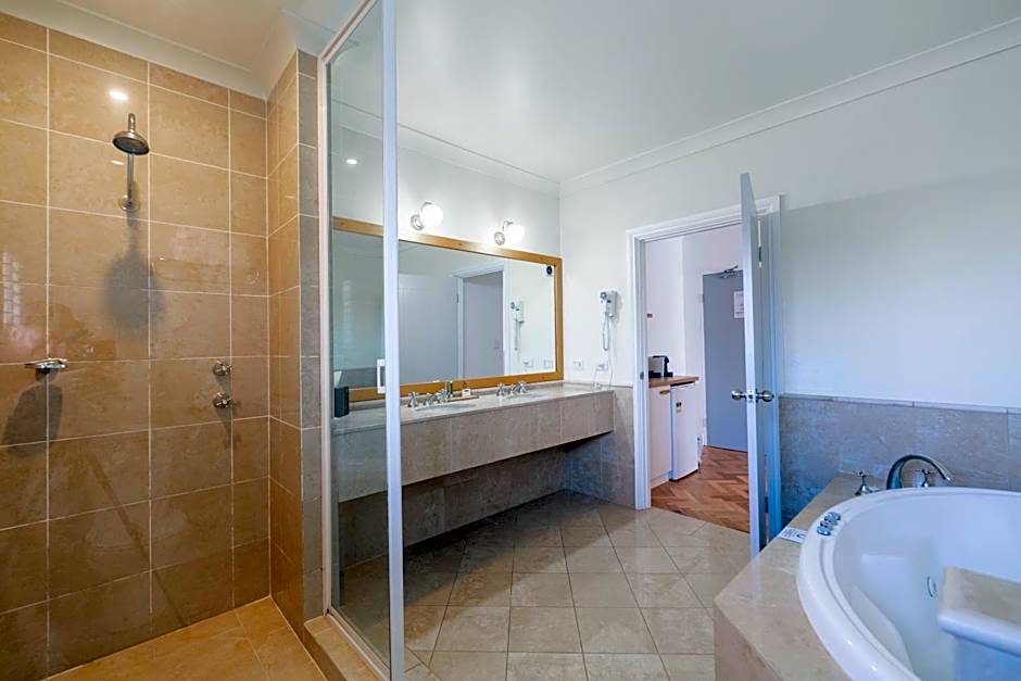 The Quarters, an Ascend Collection Hotel