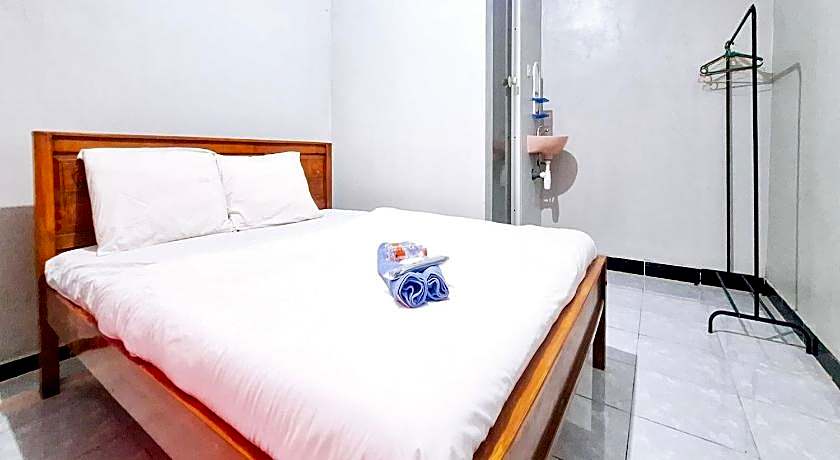 Q-Five Guest House YIA Kulon Progo Mitra RedDoorz