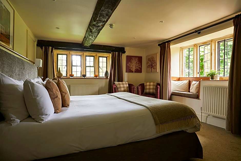 The Slaughters Country Inn