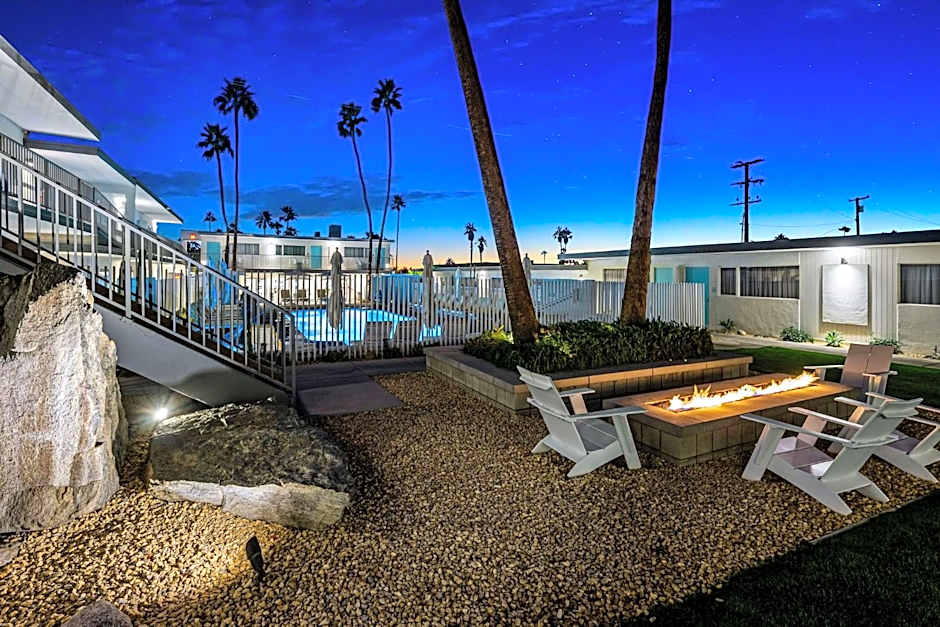 Skylark Hotel