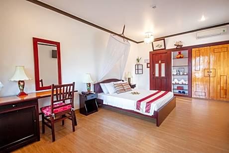 Bungalow - Beach Front