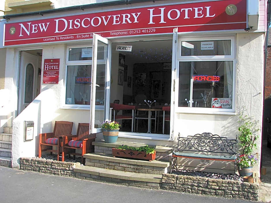 MyRoomz New Discovery Hotel