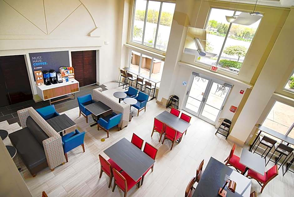 Holiday Inn Express Hotel & Suites Port Clinton-Catawba Island By IHG