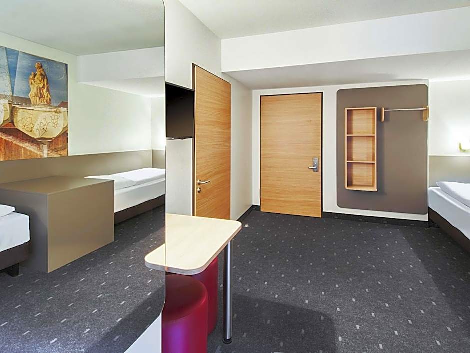 B&B Hotel Würzburg-City