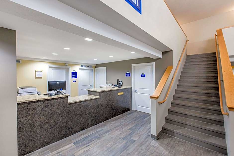 Days Inn by Wyndham Hays