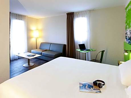 Family Suite with Double Bed and Sofa Bed