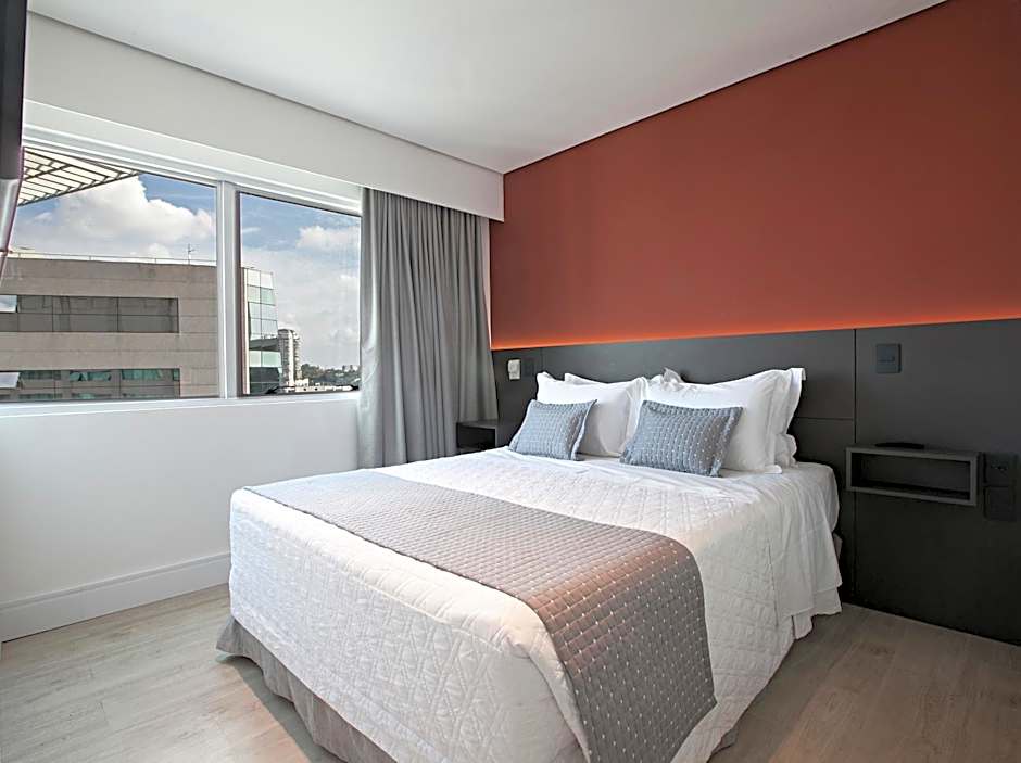 You Stay at Vila Olimpia - ITC