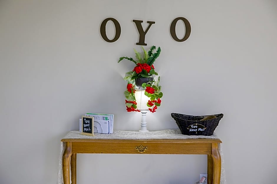 OYO Hotel Brownsville TN I-40