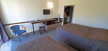 Studio with Garden View