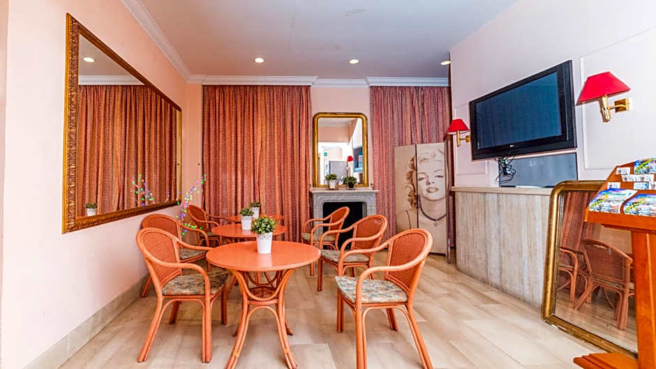 Hotel Center 3