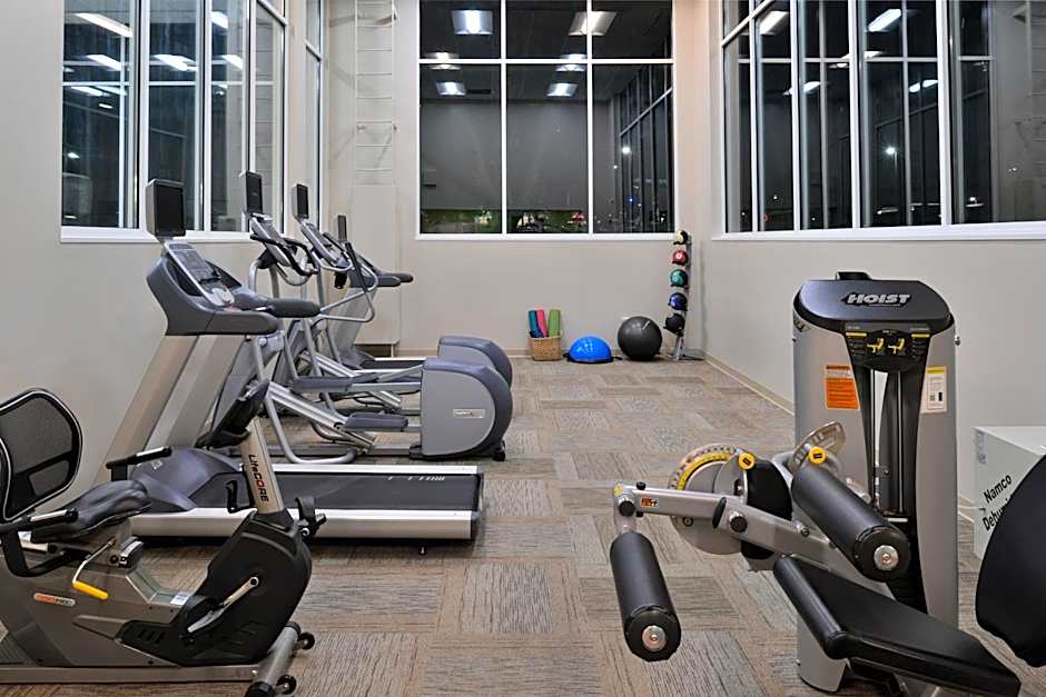 Holiday Inn Hotel & Suites Overland Park-Convention Center By IHG