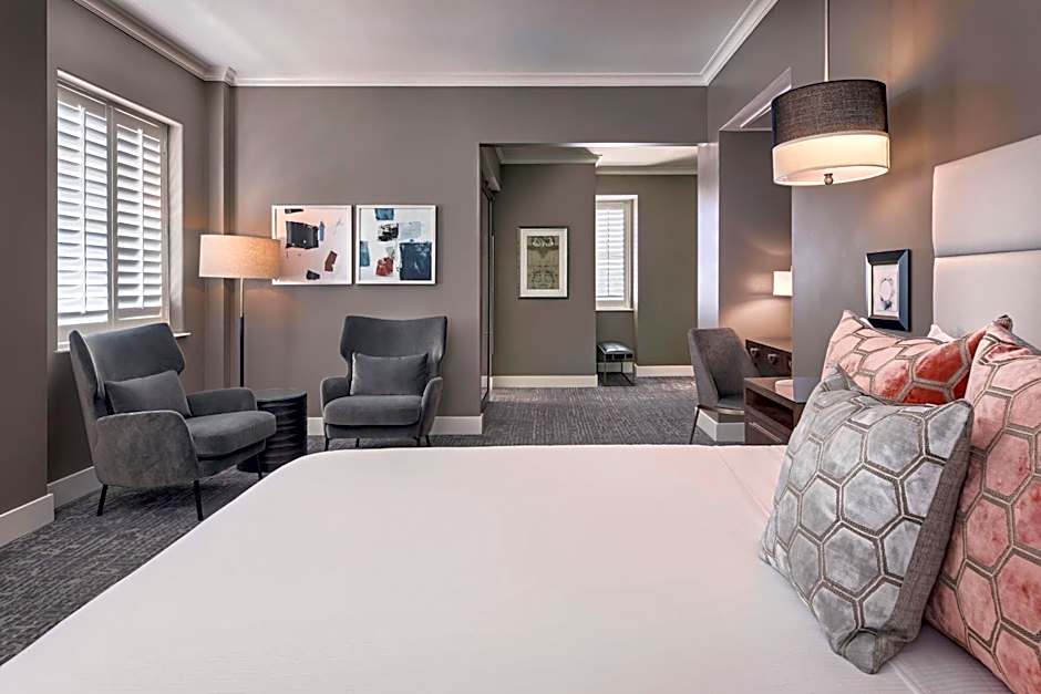 Ambassador Hotel Oklahoma City, Autograph Collection by Marriott