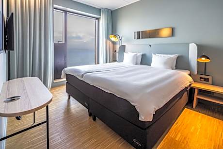 Suite - Wellness and pool access excluded