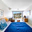 Blue on Blue Studio Room 1322