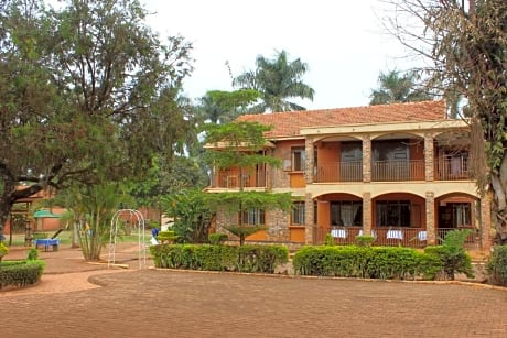 Cool Breeze Hotel Jinja