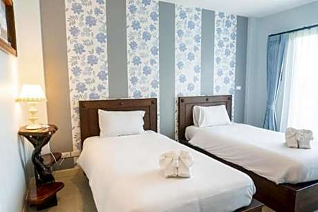 Twin Room with Garden View