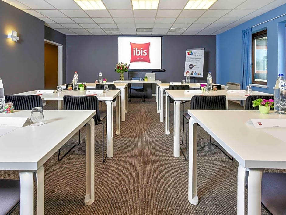 ibis Charleroi Airport Brussels South