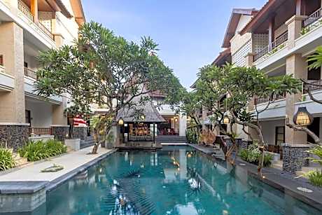 Fourteen Roses Beach Hotel