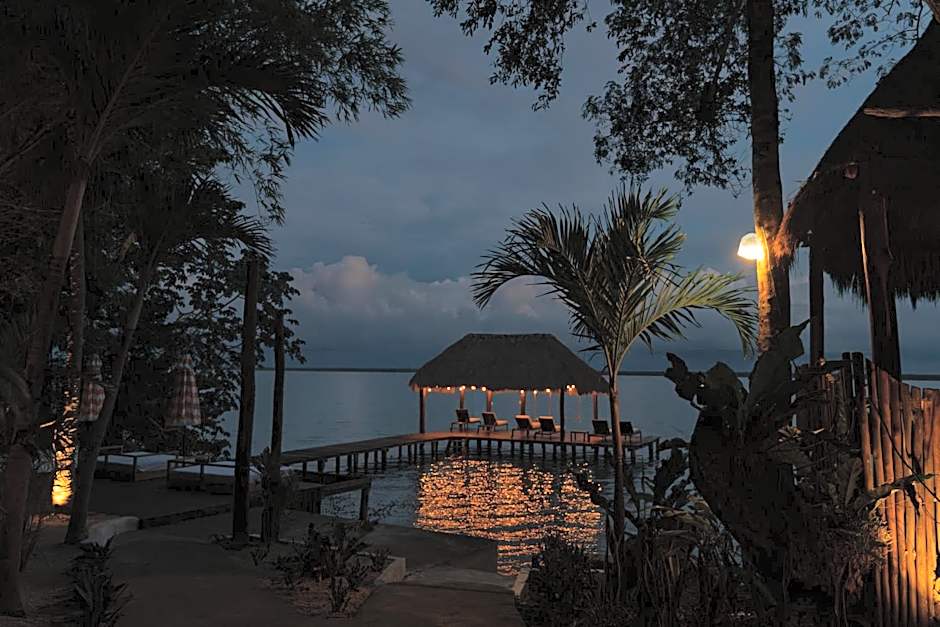 Mikasa Bacalar Hotel Boutique, Lagoon Front