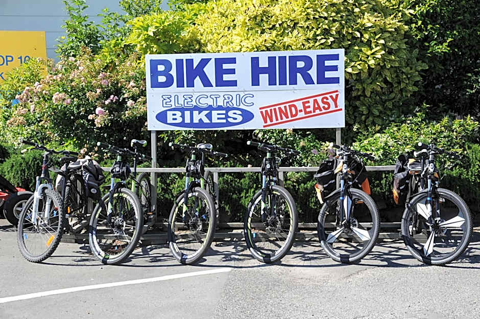 Blenheim Bridges Holiday Park