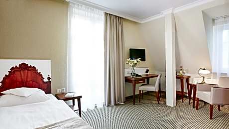 Economy Single Room
