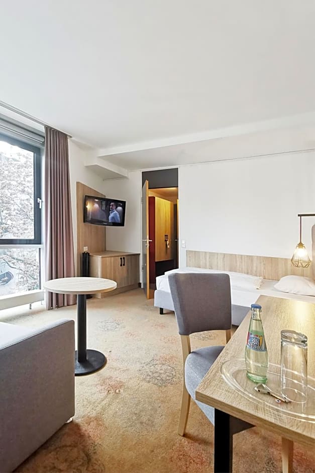 Hotel ACHAT Comfort City - Frankfurt