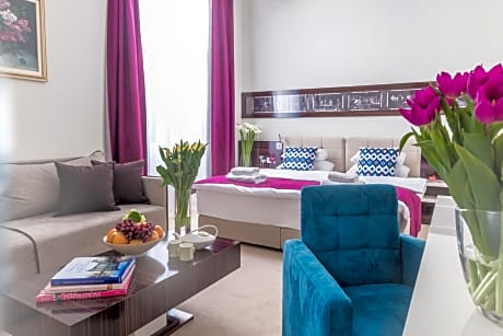 Hotel Theater Belgrade