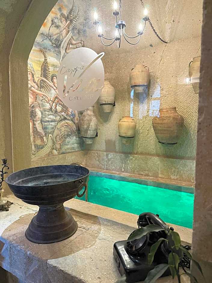 Cappa Via Cave Hotel