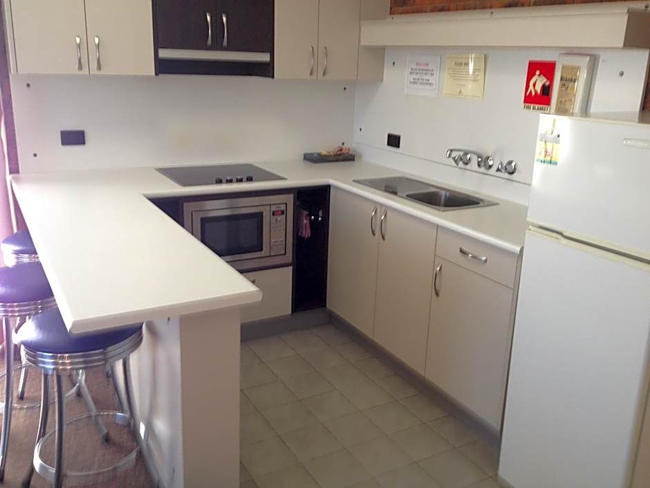 The Central Hotel Motel Lakes Entrance