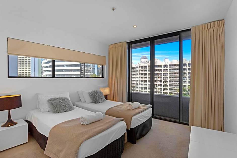 Aria Apartments