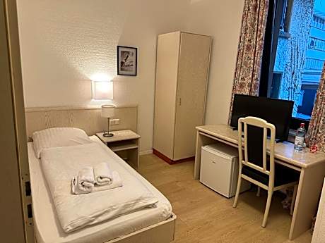 Single Room with Private Bathroom