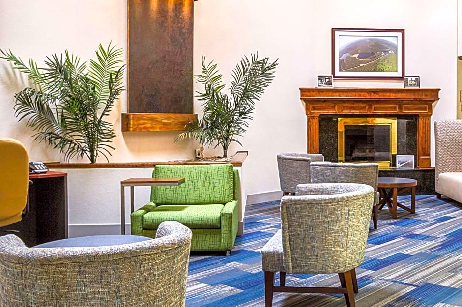 Quality Inn & Suites Altoona Pennsylvania