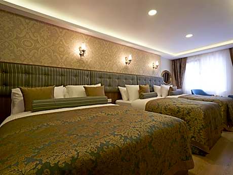 Standard Quadruple Room