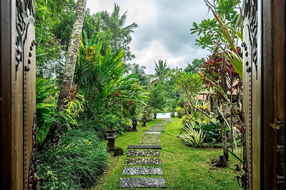 Bunut Garden Luxury Private Villa