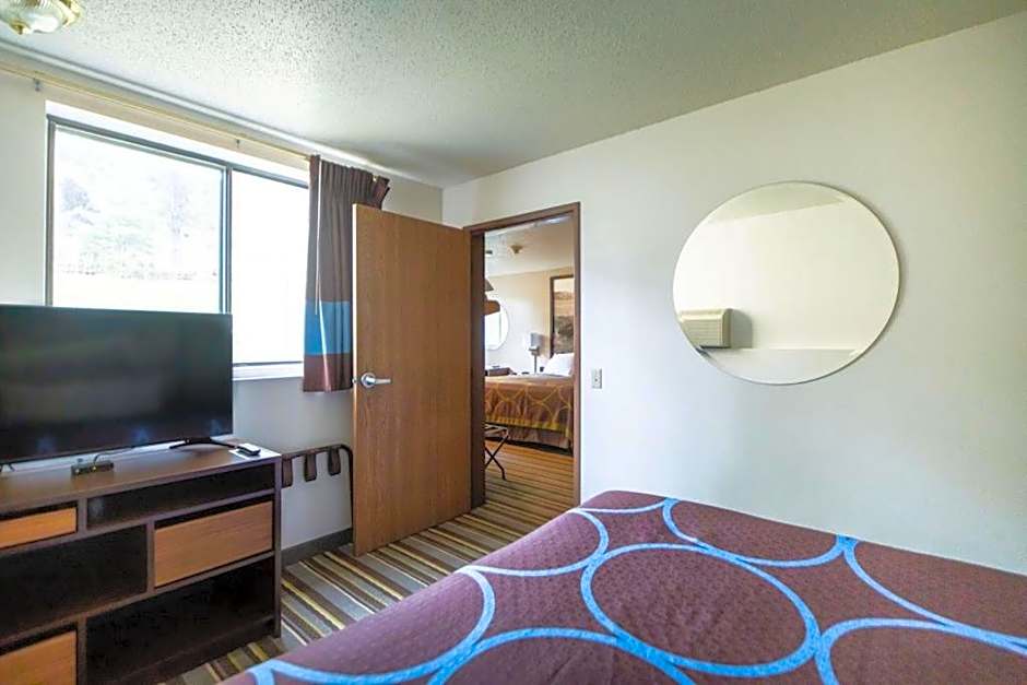 Super 8 by Wyndham Custer/Crazy Horse Area