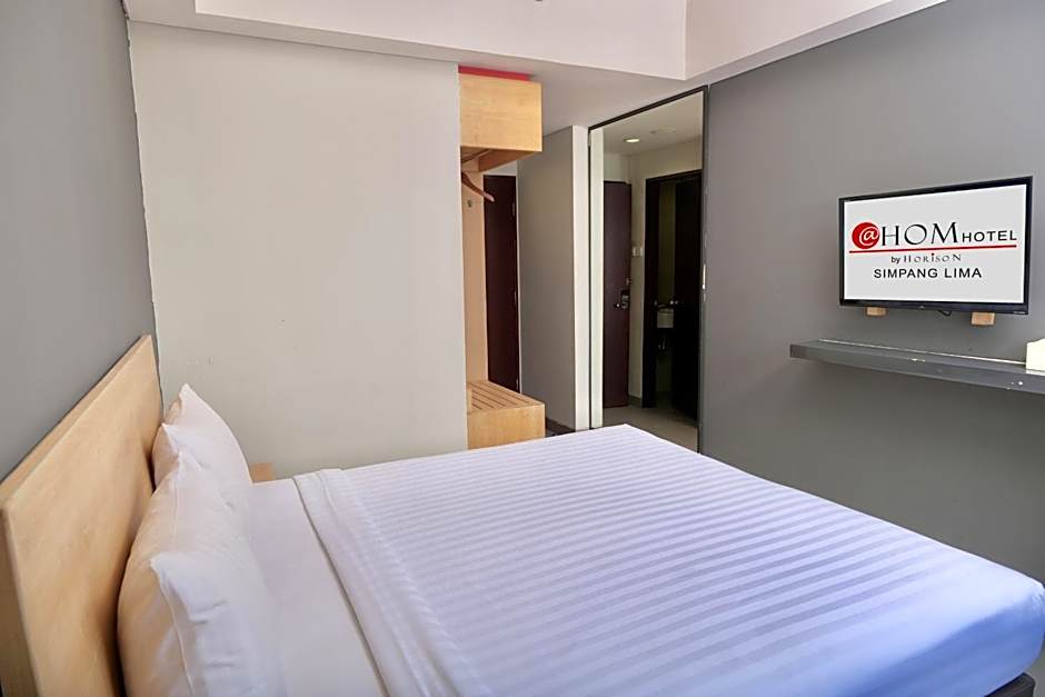 @HOM Semarang Simpang Lima