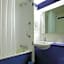 Travelodge Birmingham Central Broadway Plaza