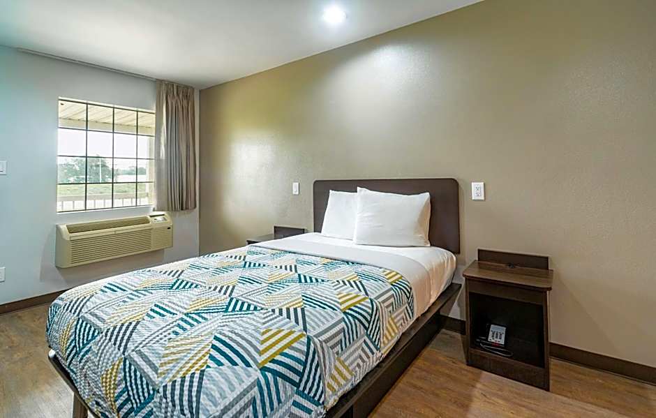 Motel 6-Livingston, TX