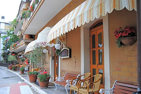 Hotel Cercone