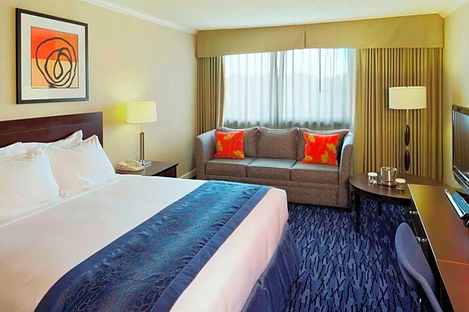 DoubleTree by Hilton Norwalk