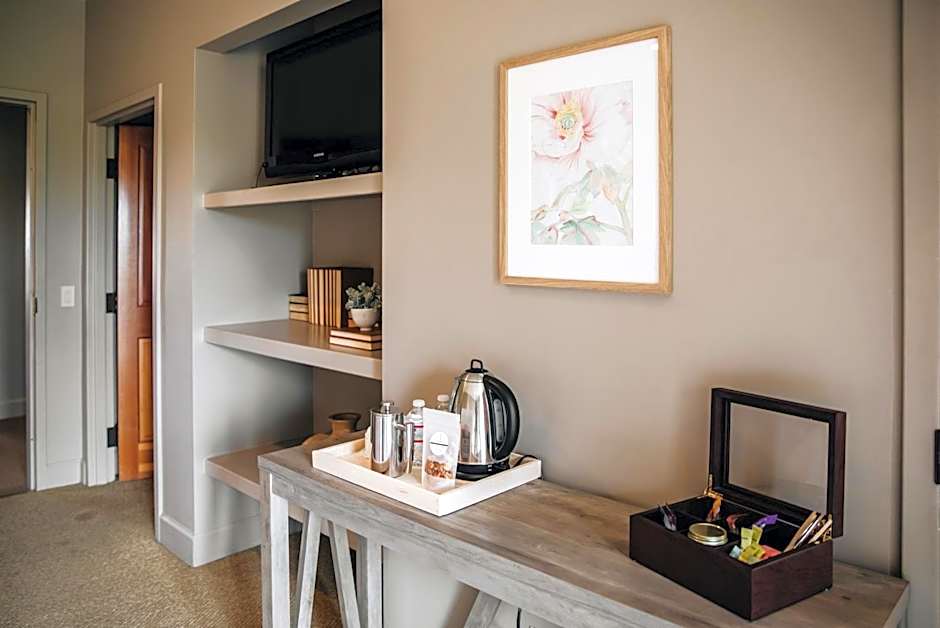 Seven Branches Venue and Inn