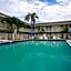 Motel 6 Dania Beach, FL