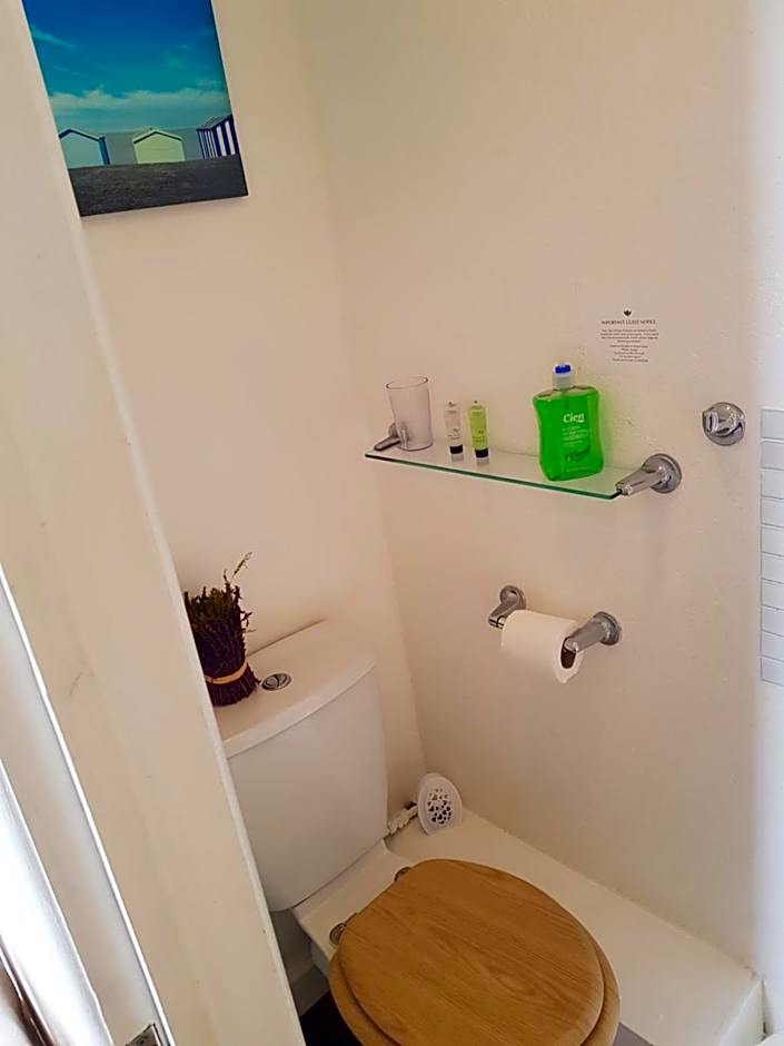 Lyndale Guest House