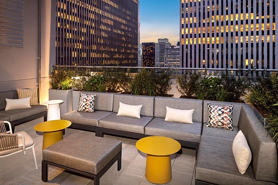 Home2 Suites By Hilton New York Times Square
