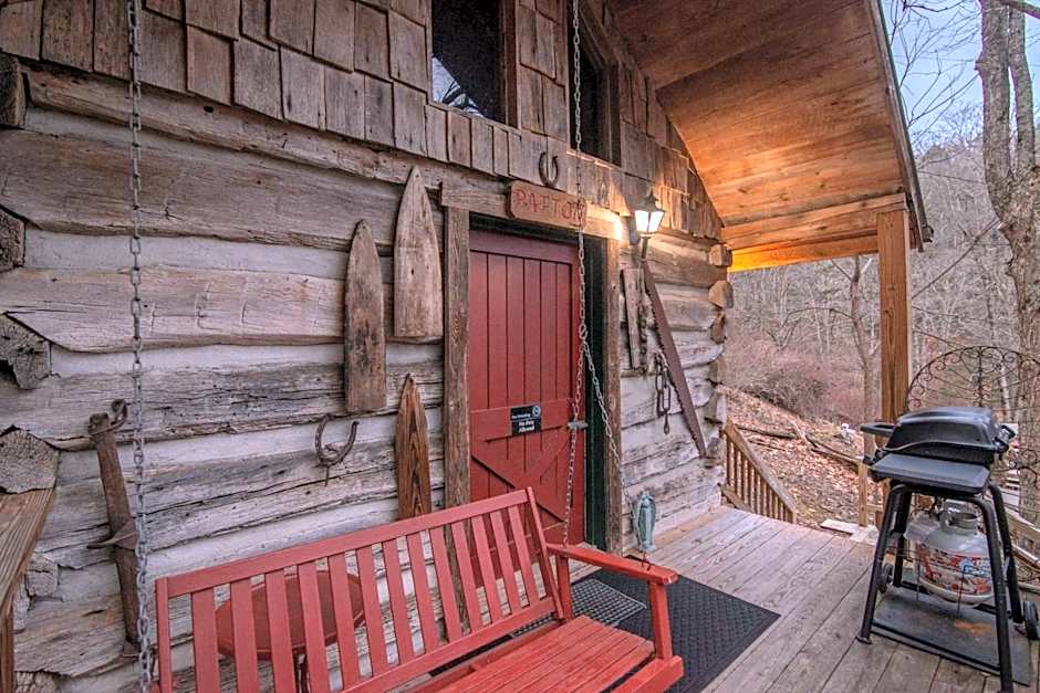 Moore House Inn & Cabins
