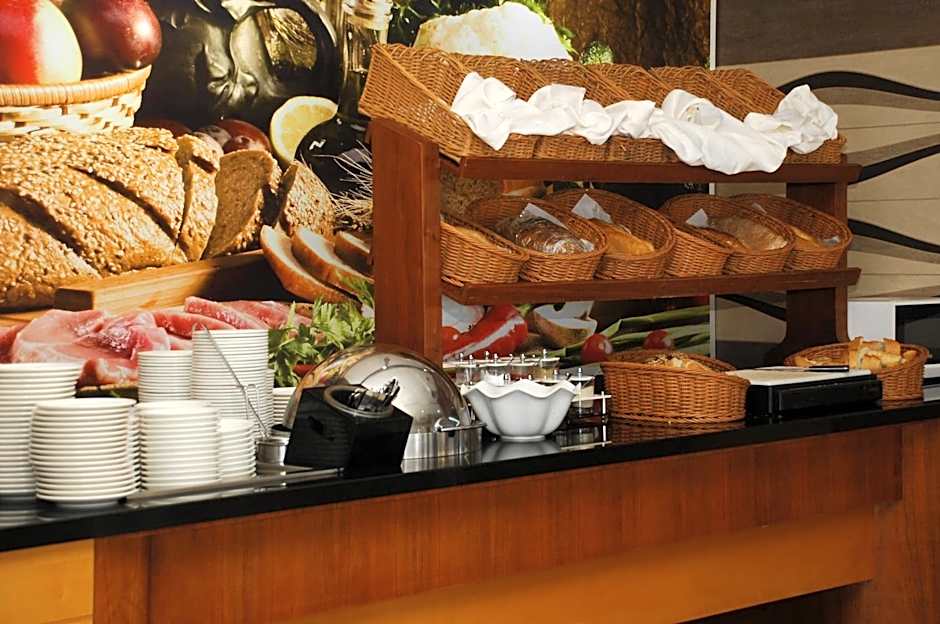 White Gold Hotel & Spa