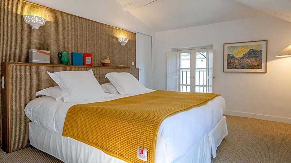 Le Moulin, Lourmarin, a Beaumier Hotel