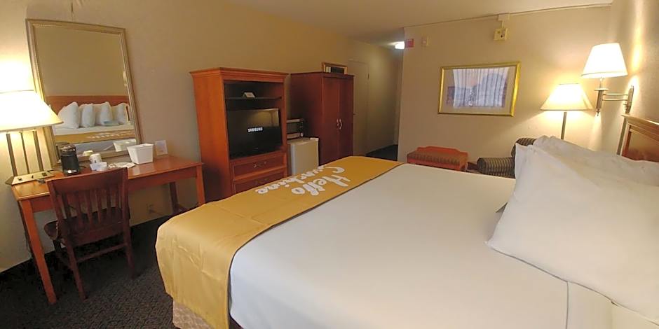 Days Inn by Wyndham Sidney OH